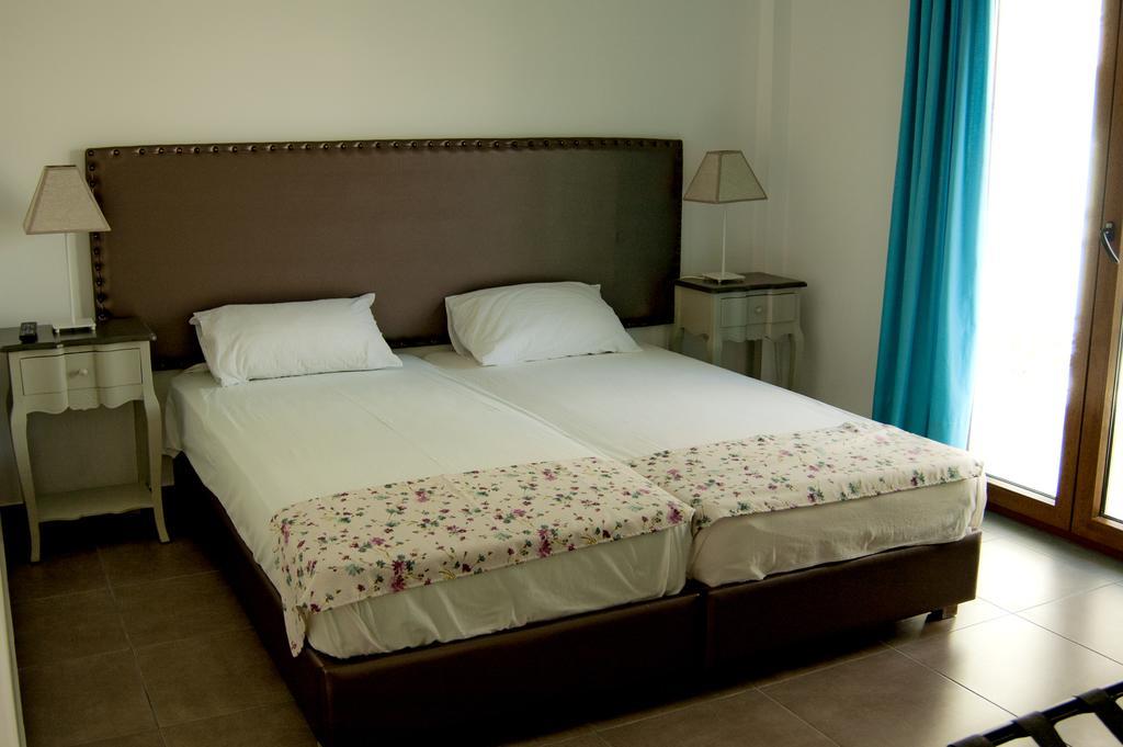 Emmeleia Accommodation By Maria Riga Ouranoupoli Zimmer foto